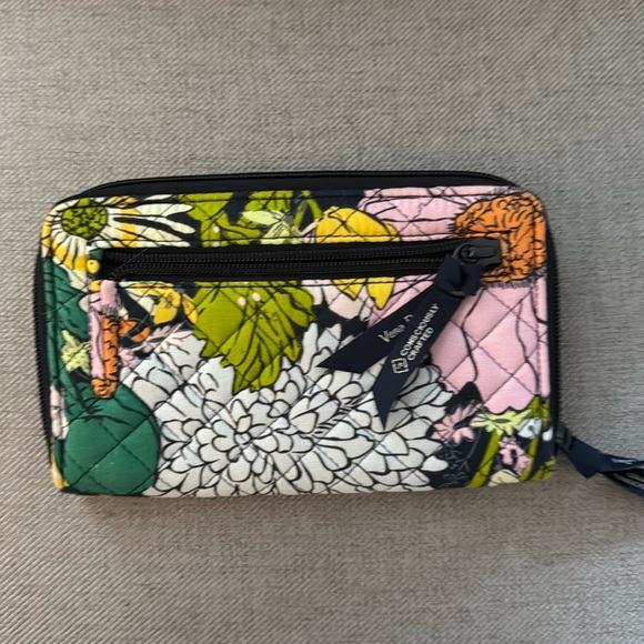 Vera Bradley Turn Lock Wallet - Picture 1 of 7